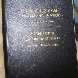 Swahili English Bible - New Testament, Psalms and Proverbs
